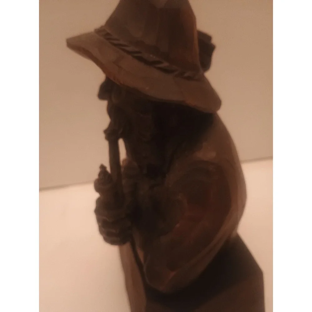 Vintage Folk Art Wood Carving Old Man Smoking Pipe Rustic